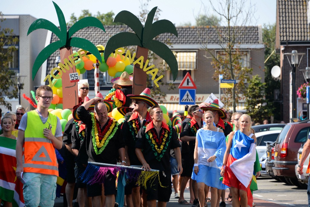 ../Images/Zomercarnaval Noordwijkerhout 077.jpg